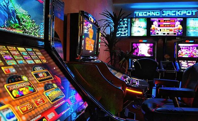 پاکستان میں GAMBIT GITY کا آن لائن کیسینو سیکشن کھولیں۔